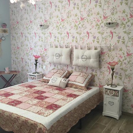 فندق Canet في  Le Pot Aux Roses المظهر الخارجي الصورة