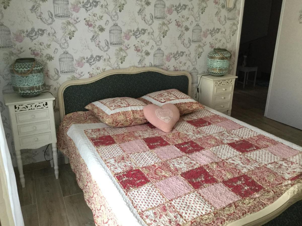فندق Canet في  Le Pot Aux Roses المظهر الخارجي الصورة